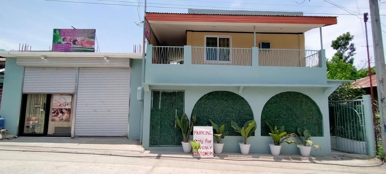 Havenly Guesthouse And Body Massage Spa Moalboal Exterior foto